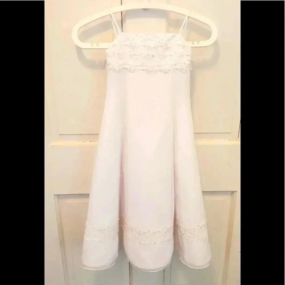 Beautiful White Flower Girl Dress from David’s Bridal - Never Worn - Picture 1 of 8